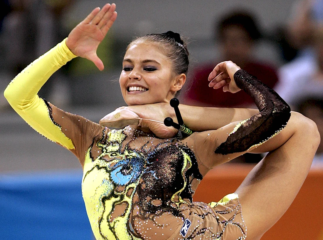 Алина Кабаева гимнастка