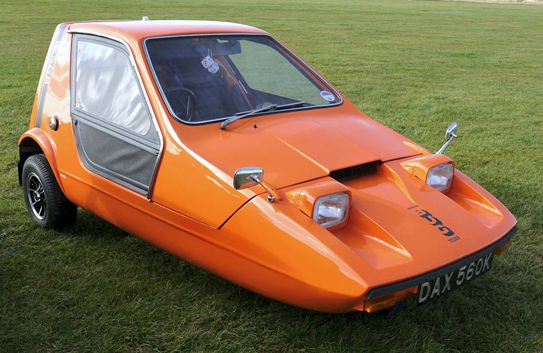 Автомобиль Bond Bug 700e