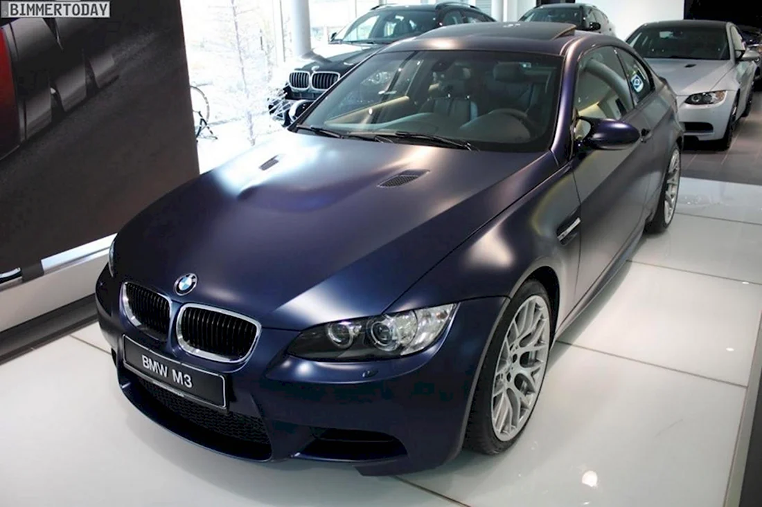 BMW f10 темно синий перламутр