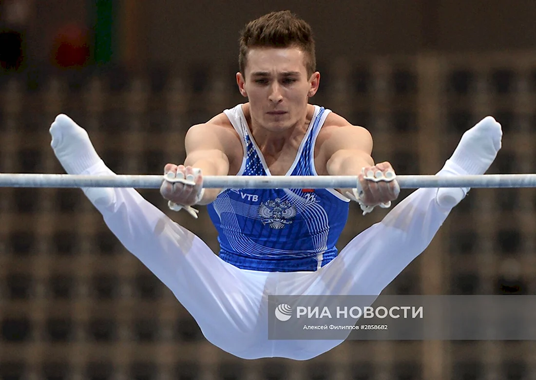 Давид Белявский спортивная гимнастика