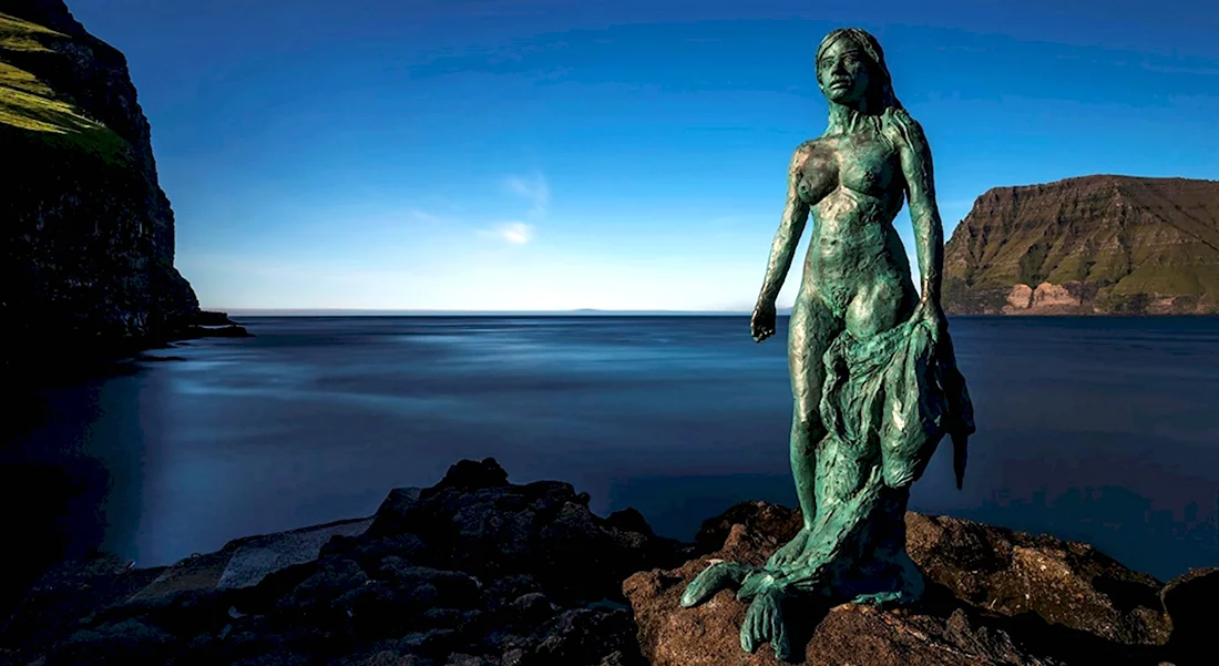 Фарерские острова статуя Копаконан