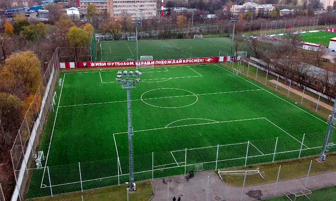 Футбольное поле в Алтае для детей