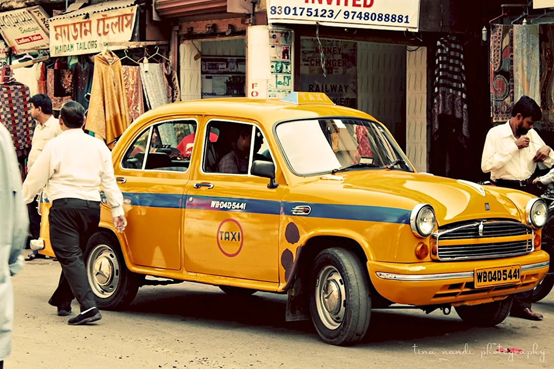 Индийские такси Амбассадор