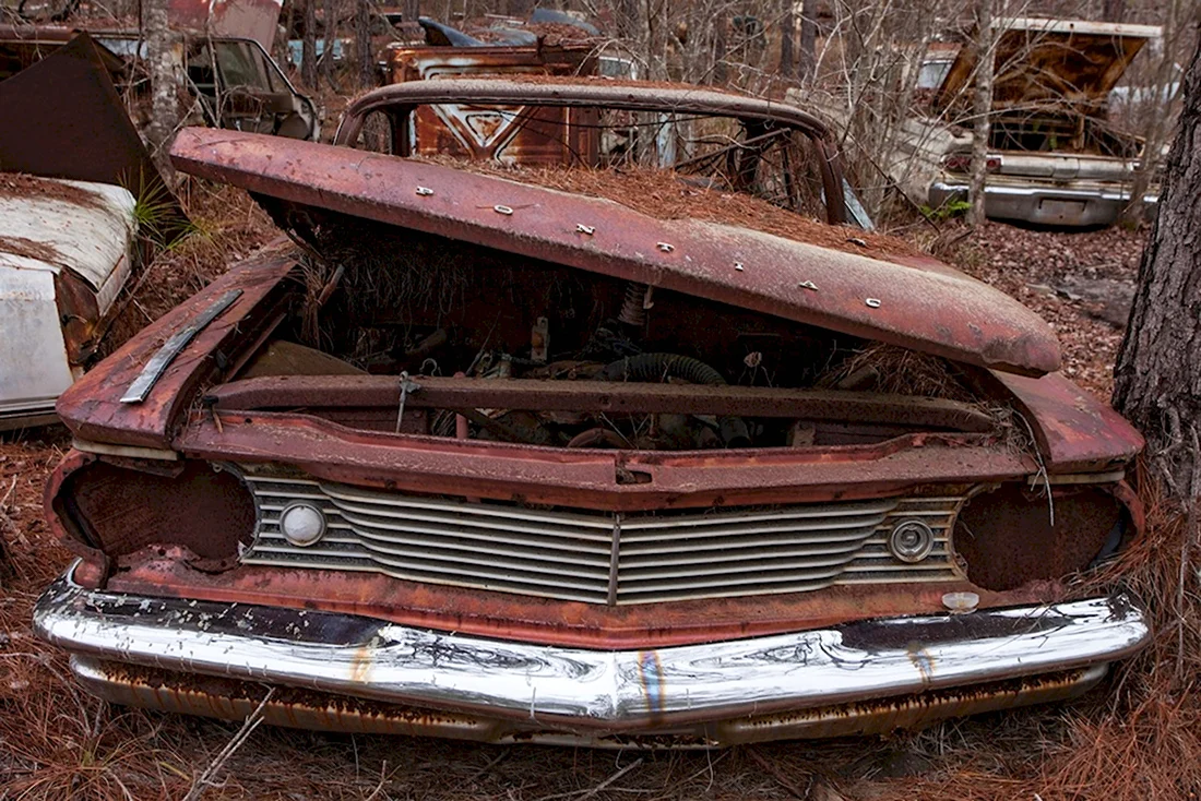 Кладбище заброшенных автомобилей в США