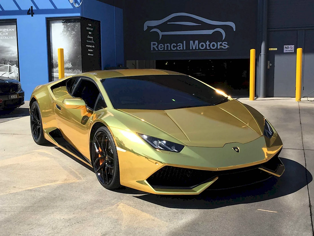 Lamborghini Huracan Золотая
