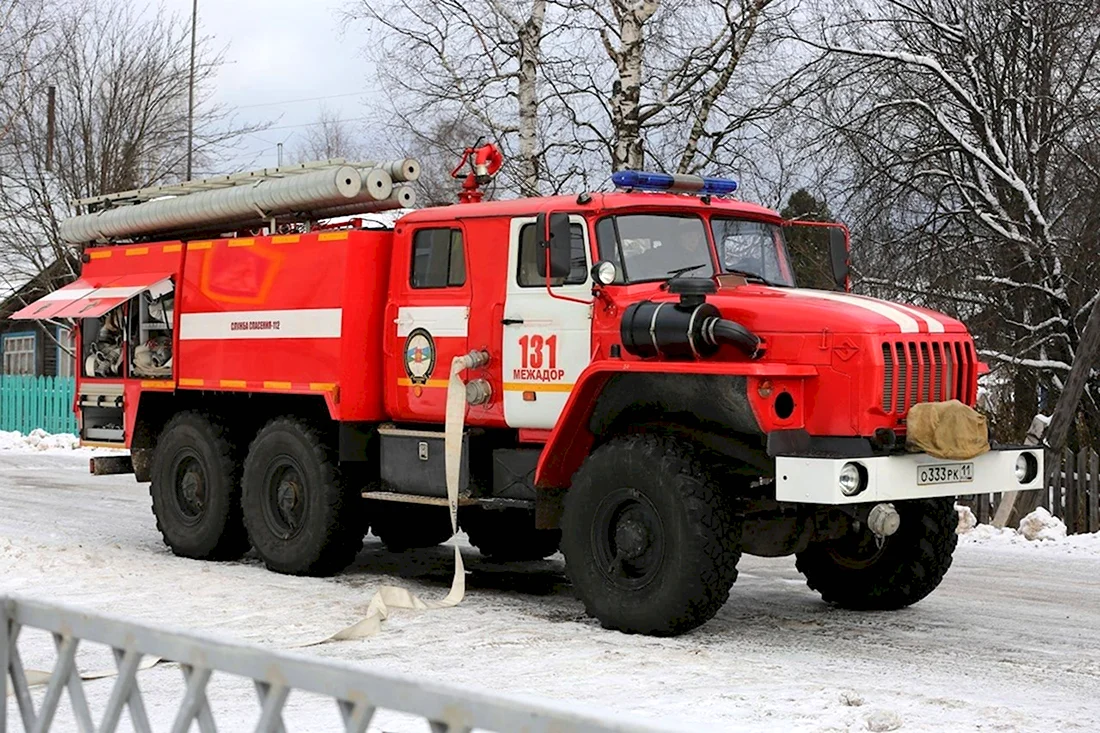 Машина пожарная Урал