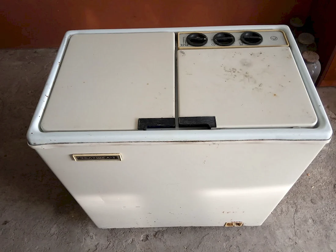 Машина стиральная полуавтомат Золушка-3