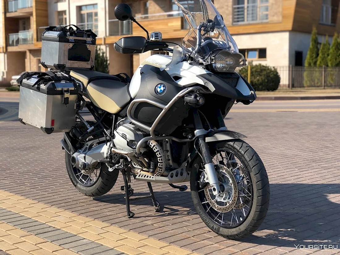 Мотоцикл BMW GS 1200