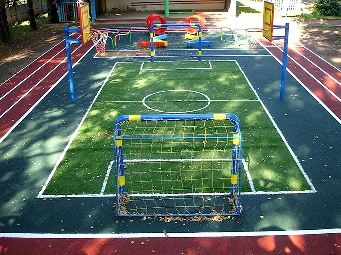 Спортивная площадка в детском саду