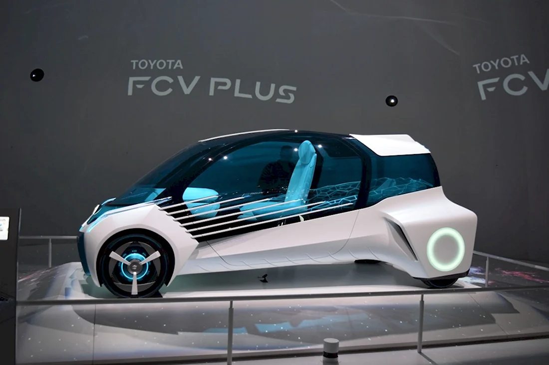 Водородный концепт-кар Toyota FCV Plus