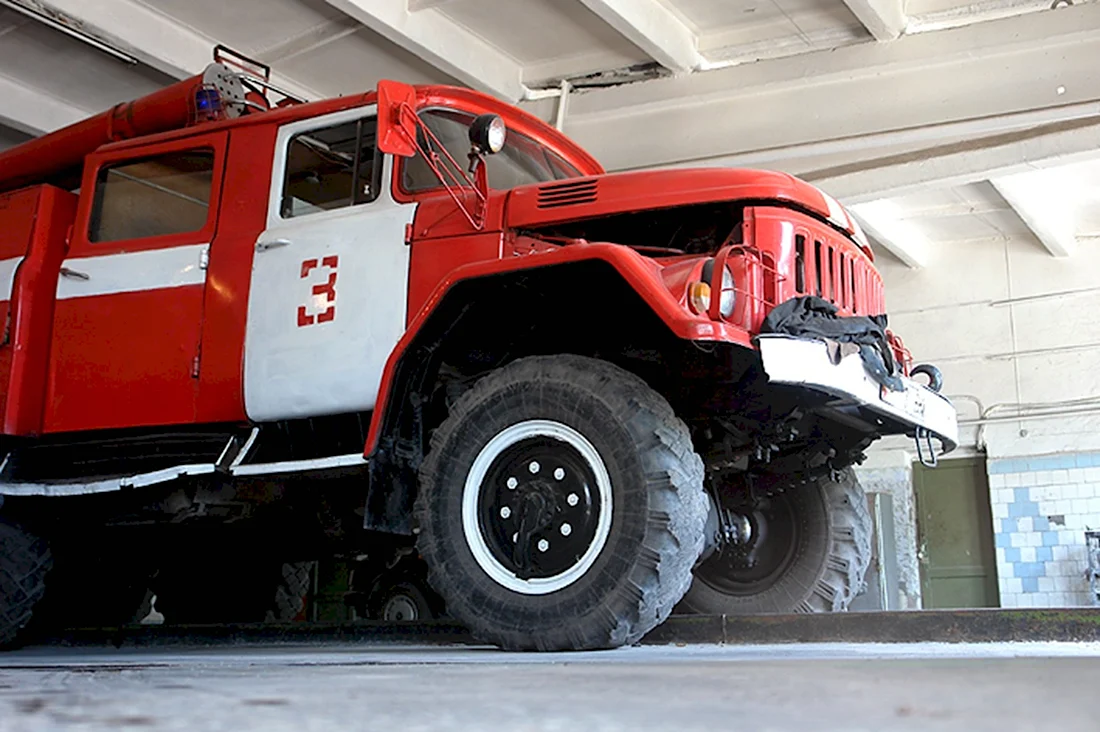 ЗИЛ-131 пожарный рукавный автомобиль
