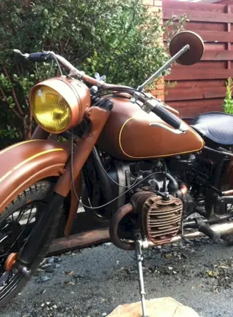 Мотоцикл Урал м 63 коричневый