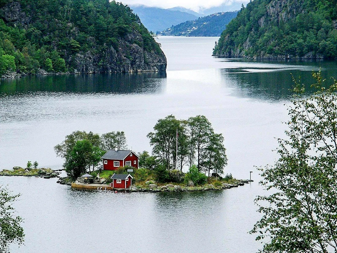 Дом на острове (30 фото)