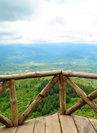 Вид на горы с балкона